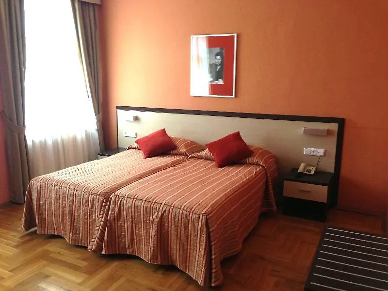 Hotel Praga 1
