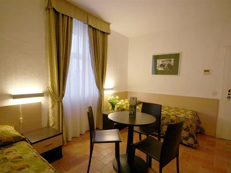 Hotel Praga 1