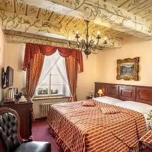Otel U Zlateho Stromu By Bhg, Prag