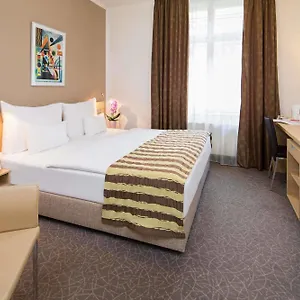 3* Hotell Pav